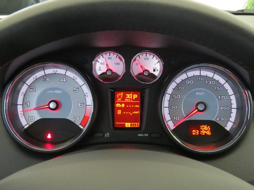 Peugeot 408 1.6 Business 16v Turbo Flex 4p Automático