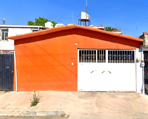 Casa En Venta En Jardines De Morelos, Ecatepec