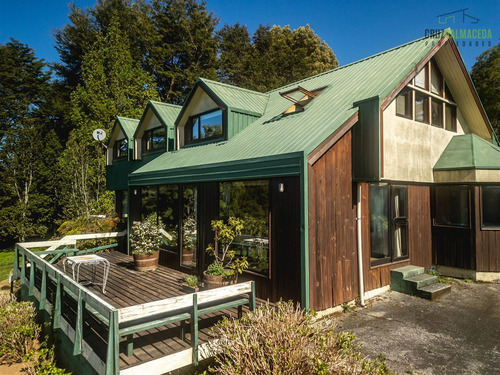 Casa En Venta De 6 Dorm. En Parrque Ivian I, Puerto Varas
