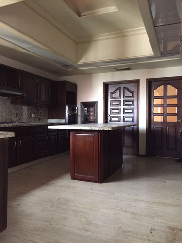 Casa En Venta En Las Fuentes, Los Mochis Sinaloa.