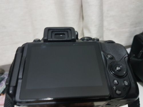 Nikon Dslr D5300 18-55mm + 18-140mm + Sd + 2 Baterias + Case