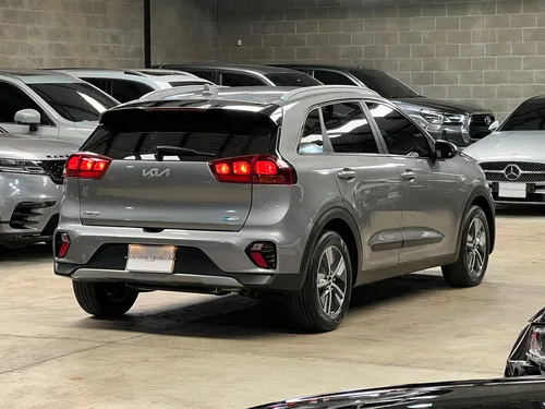 Kia Niro 1.6 Hibrido EMOTION