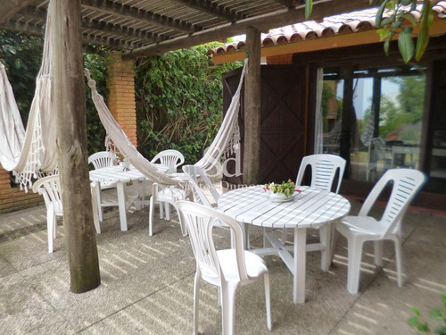 Casa En Venta - 3 Dorms Y Dep - Ref: 11764