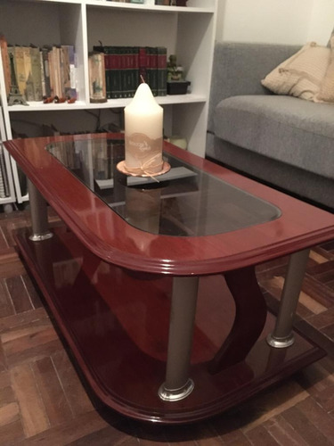 Mesa Ratona Living. Madera Laqueada, Excelentes Condiciones!