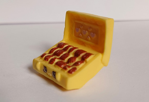 Mini Figura Shopkins Chocky Box Amarilla (Usado)