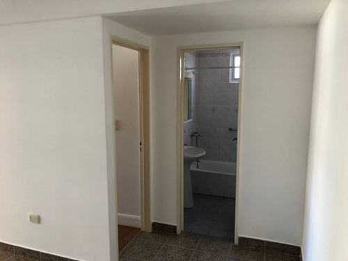 Imagen 8 de 15 de Venta 2 Ambientes Villa Luro