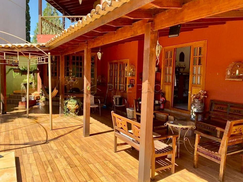 Imagem 2 de 10 de Casas - Ref: V6824