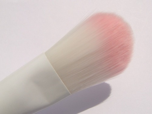 Imagen 2 de 2 de Brocha Wet n Wild Foundation