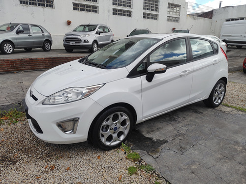 Ford Fiesta Kinetic 1.6 Titanium 120cv