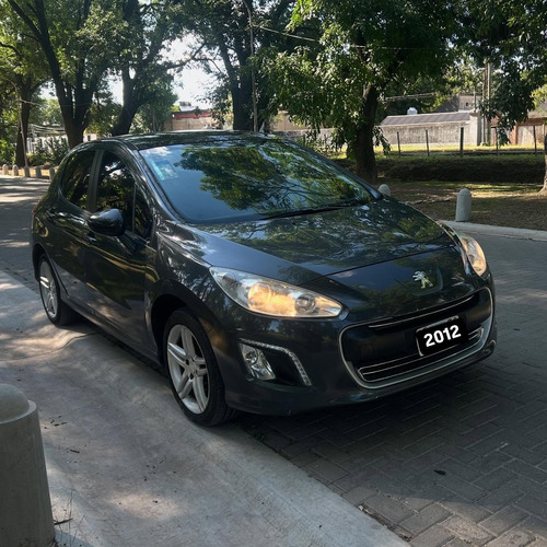 Peugeot 308 2.0 Feline 143cv