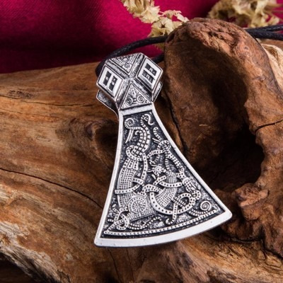 Colar Viking Machado De Batalha Seriado Vikings Dinamarquês