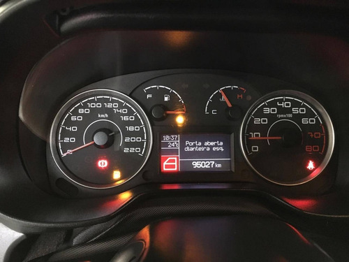 Fiat Punto 1.6 Essence 16v Flex 4p Manual