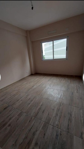 Imagen 12 de 15 de Departamento De 3 Ambientes A Estrenar En El Centro De Lanus!!!