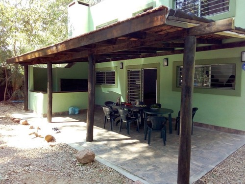 Casa Punta Del Este- Piscina - Parrillero - Finde - 6 Pax