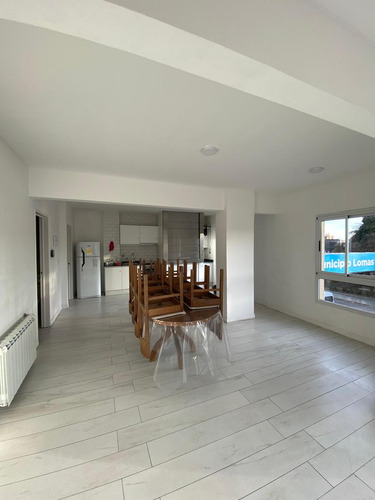 Departamento De 3 Amb. En Alquiler, Amenities, Cochera. Torre Crystal. L De Zamora.
