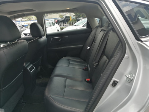 Imagen 8 de 13 de Nissan Altima Advace 2018