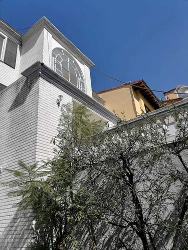 La Herradura Casa Negociable