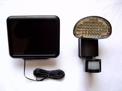 Led Solar Seguridad Con Sensor Iluminación Osl-4 Piscineria