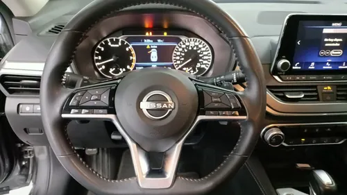 Nissan Altima 2023