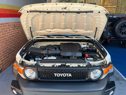 Toyota Fj Cruiser