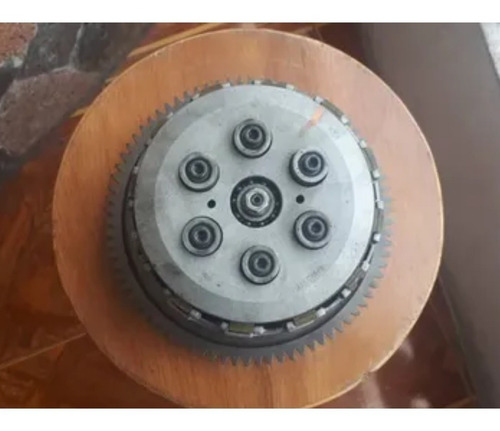 Imagen 2 de 4 de Crochera Para Moto Benelli Treck 899