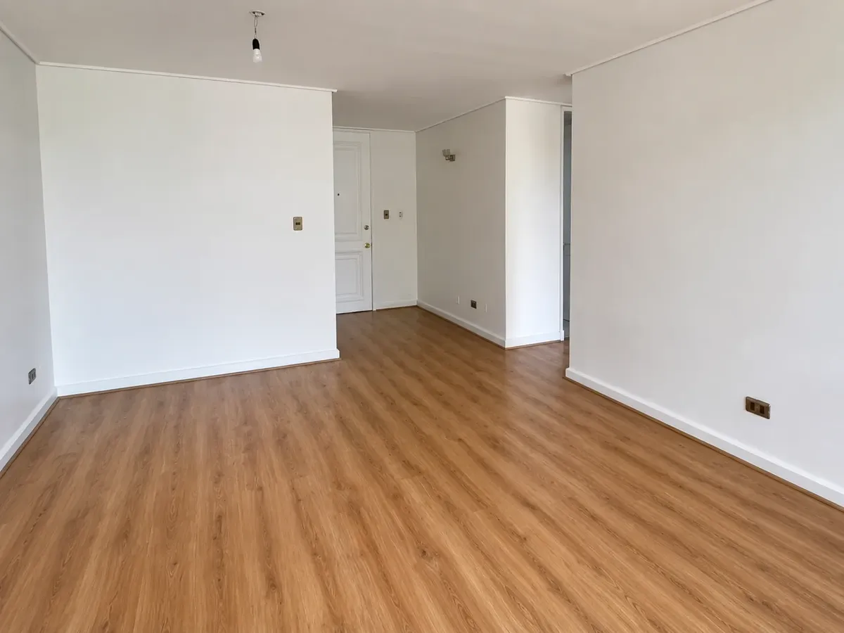 Imagen 2 de 12 de Inmejorable Ubicación! Arriendo 2d/2b En Vitacura