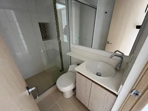 Arriendo Apartamento En Loma De Las Brujas