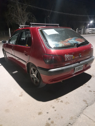 Imagen 20 de 23 de Peugeot 306 1997 1.9 Xrd