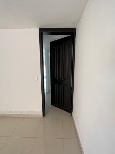 Imagen 7 de 15 de En Venta Apartamento En Residencias La O Av. 19 De Abril