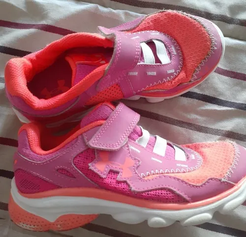 Zapatos skechers de niñas usados clearance uruguay