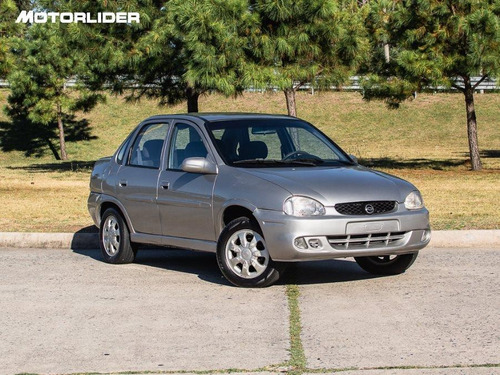 Chevrolet Corsa Classic Gls 1.6 - Permuta / Financia