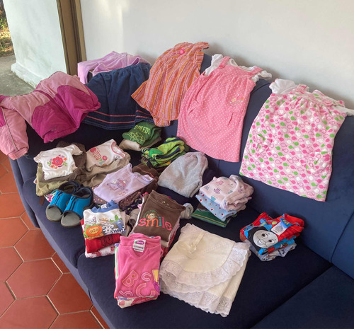 100 Piezas Ropa De Niños Y Niñas, Usada, De Varias Tallas Y