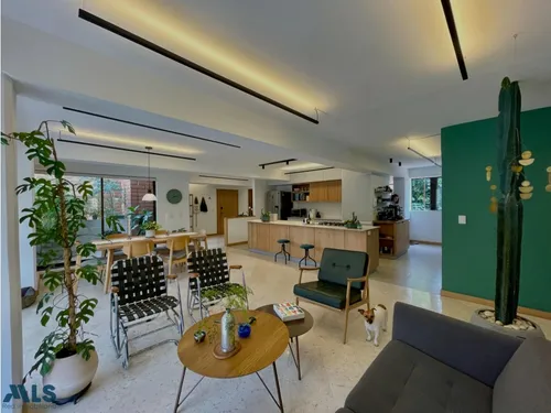 Apto Remodelado Con Mucho Diseño En Las Lomas, El...(mls#255345)