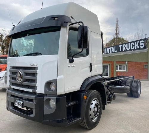 Volkswagen Constellation 17250 Chasis 5.80m Rentaltrucks