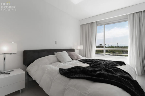 Penthouse En Venta Y Alquiler. Villa Brava 2. Punta Del Este. Playa Brava.