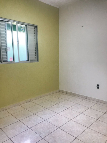 Casa Com 4 Dormitórios Com Suite, Garagem Pra 02 Veículos
