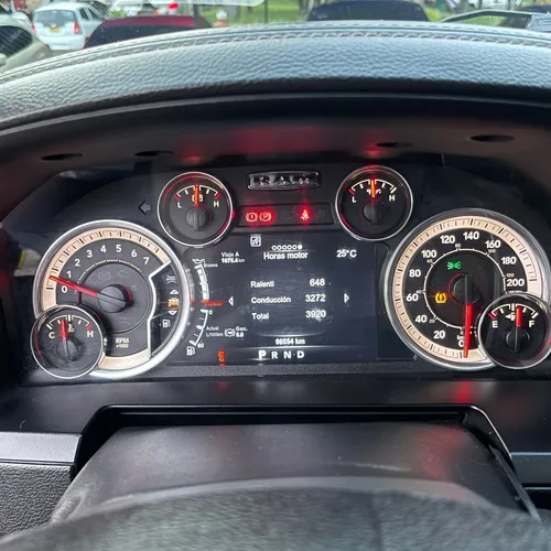 Dodge. Ram 2500