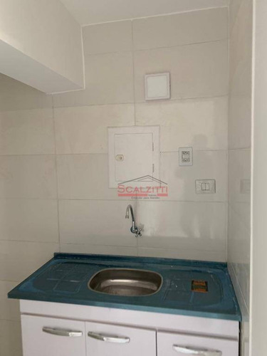 Kitnet Com 1 Dormitório Para Alugar, 25 M² Por R$ 900,00/mês - Liberdade - São Paulo/sp - Kn0180