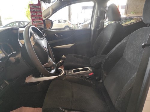 Imagen 7 de 14 de Nissan Np300 Frontier Le 2017