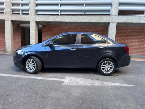 Chevrolet Sonic 1.6 Lt 4 p Automática