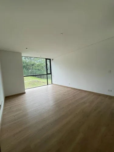 Apartamento En Venta En Altos Del Poblado. Cod V16965