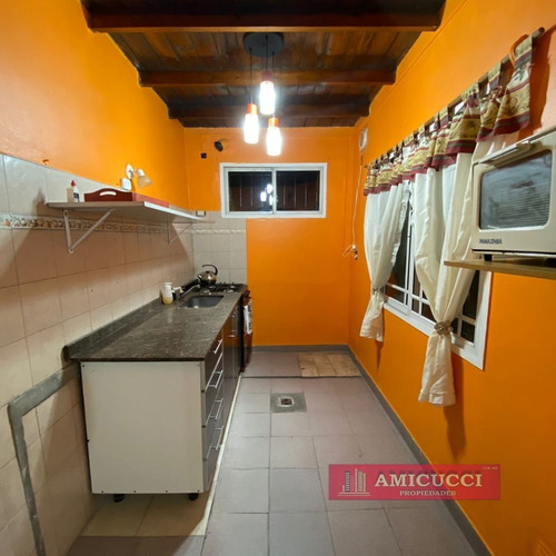 Casa 3 Ambientes. En Caseros. Apto Credito!! Nuevo Precio!!!
