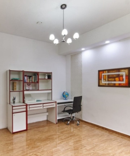 Casa En Venta En Piñeyro