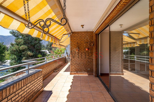 Departamento En Venta De 3 Dorm. En Vitacura