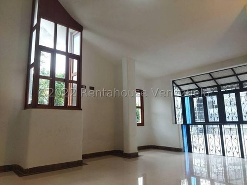 Imagen 9 de 23 de Townhouse En Venta Barrio Sucre Maracay 23-15286 Hc
