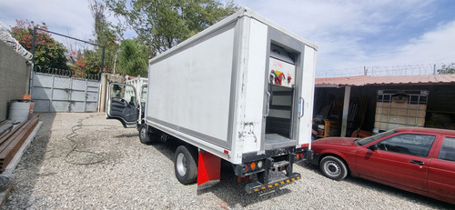 Isuzu Elf 300 Con Termo Carrier