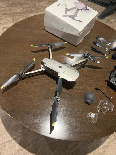 Drone Dji Mavic Pro Platinum Con Cámara C4k Platinum