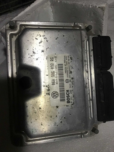 Computadora Ecu Ecm Motor Volkswagen Jetta 06a 906 032 Rg (Usado)
