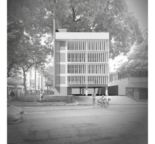 Venta De Edificio En El Rosal Con Espléndida Ubicación 734m2