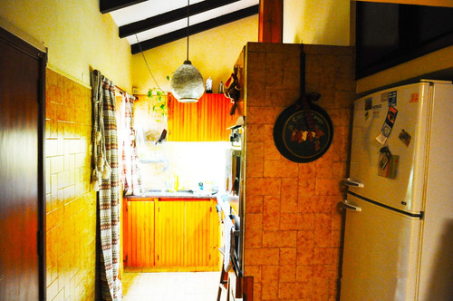Casa C/ Dos Dormitorios Grandes + Local - Molinari Cosquín
